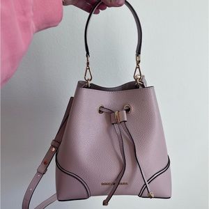 🚨FINAL SALE MUST GO🚨💘MICHAEL KORS MERCER GALLERY PURSE💘